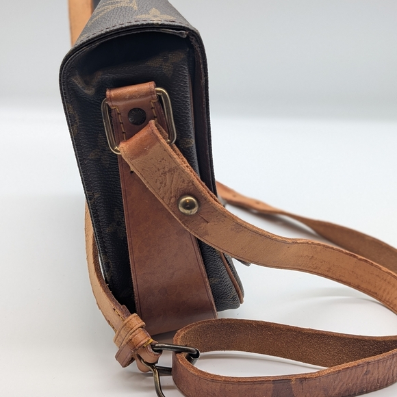 Louis Vuitton Monogram Cartouchiere PM Crossbody - Picture 4 of 10